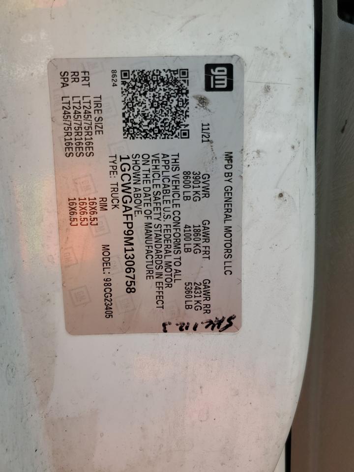 Chevrolet Express Image 3