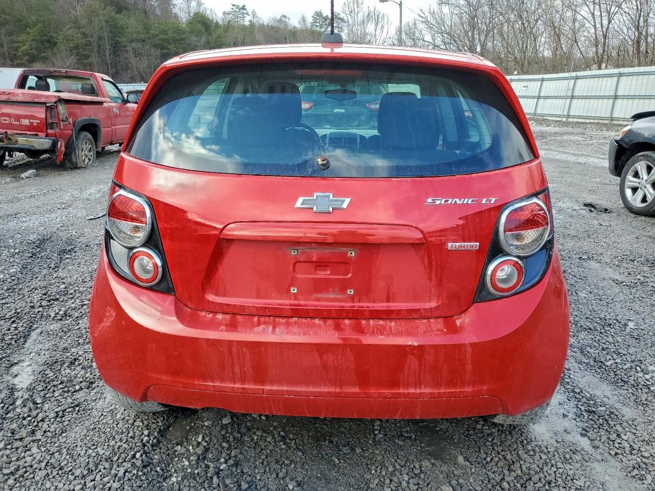 Chevrolet Sonic Lt Image 7