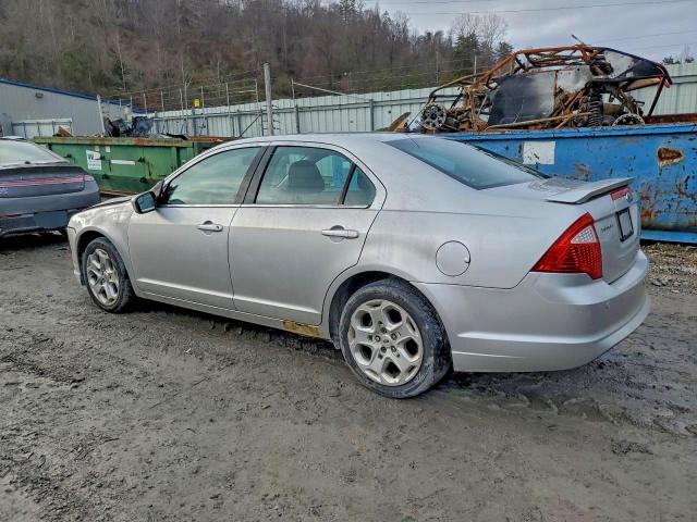 Ford Fusion Se Image 4