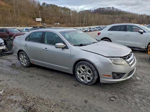 Ford Fusion Se Image 2
