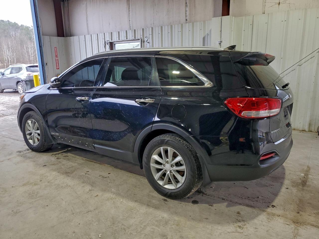 Kia Sorento Lx Image 4