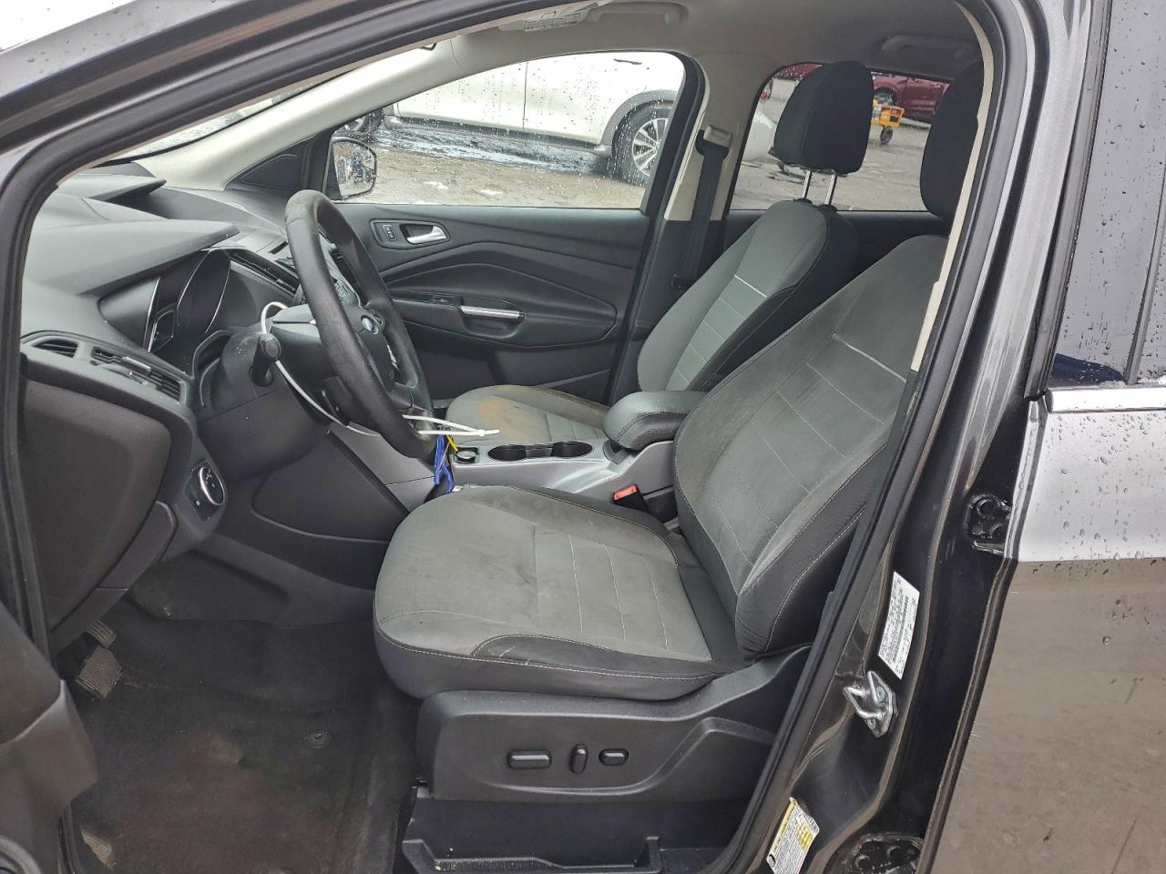 Ford Escape Se Image 2