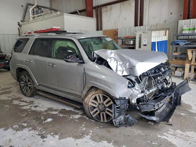 Toyota 4Runner Sr5 Image 7