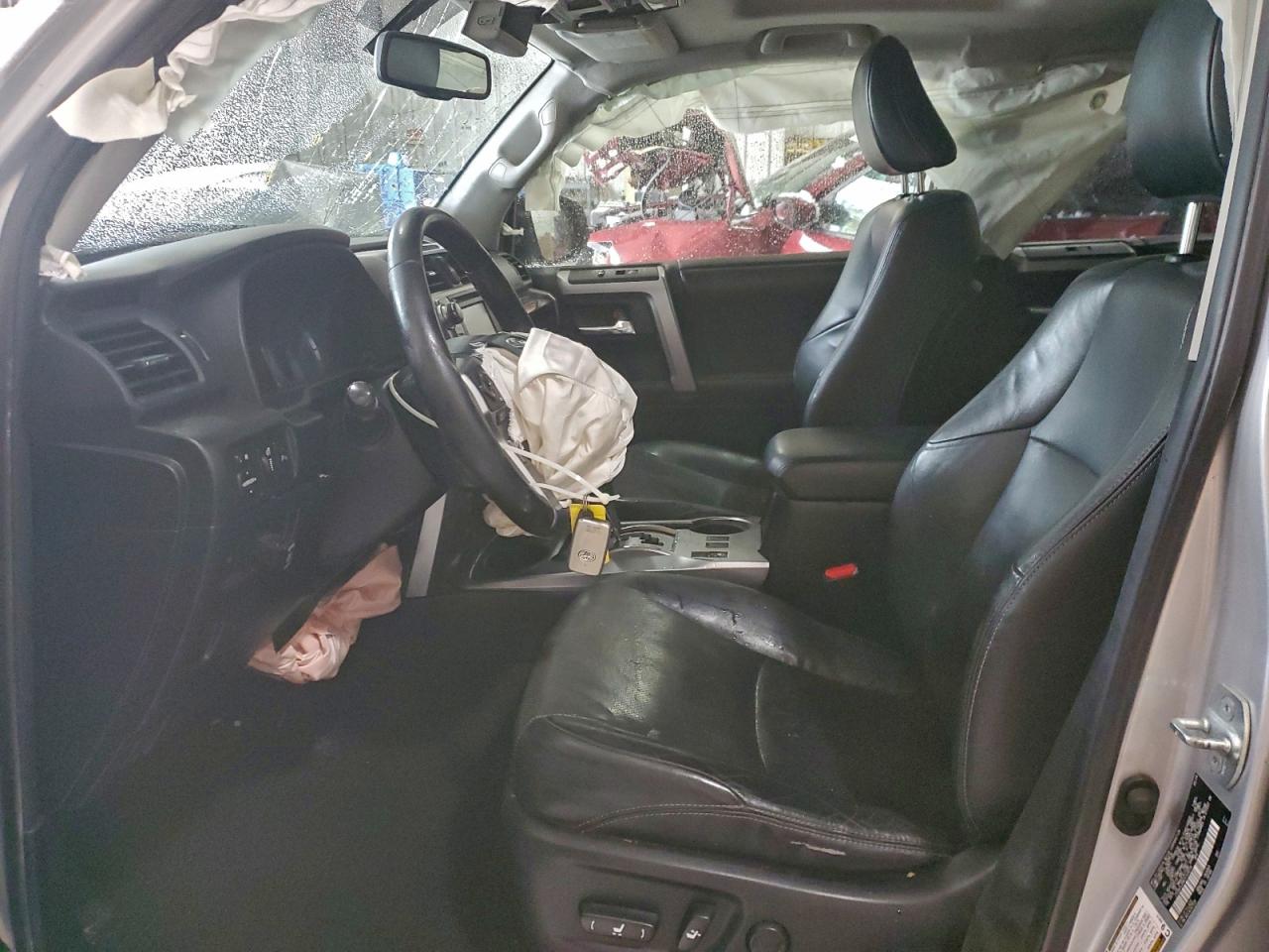 Toyota 4Runner Sr5 Image 11