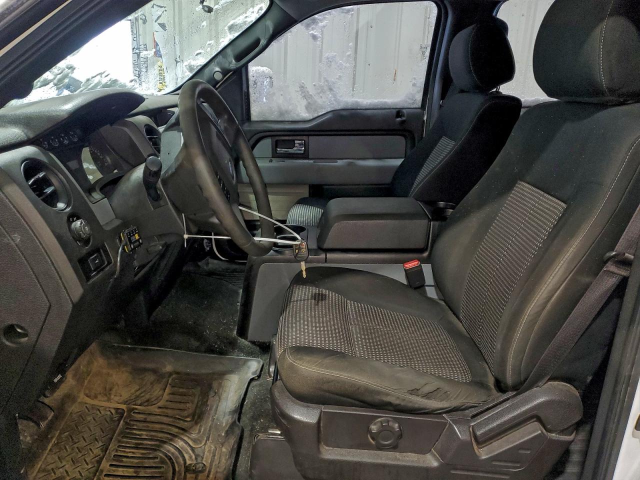 Ford F-150 Supercrew Image 5