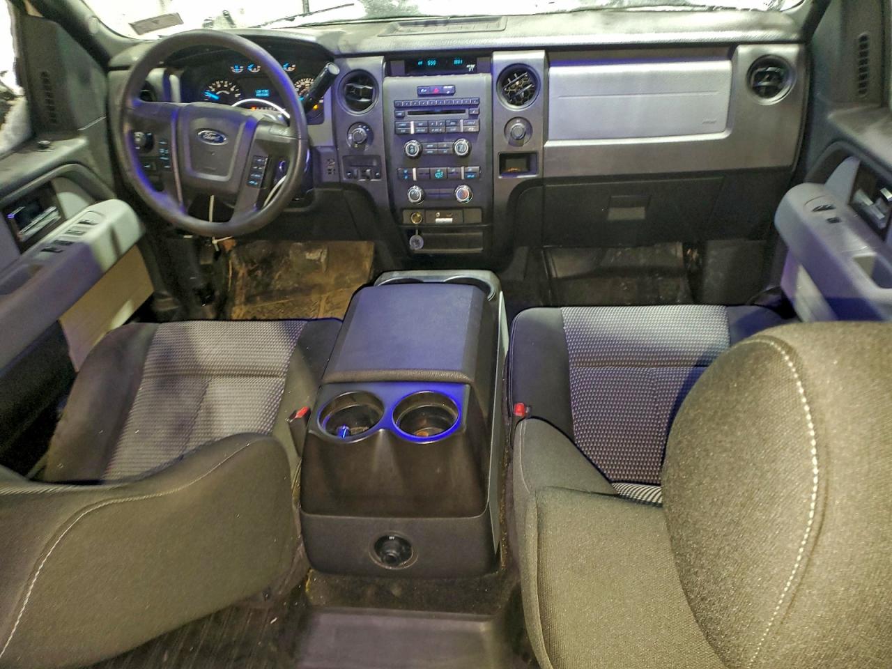 Ford F-150 Supercrew Image 7