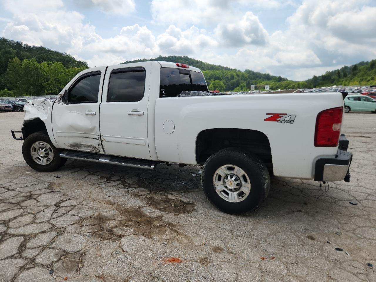Chevrolet Silverado K2500 Heavy Duty Ltz Image 2