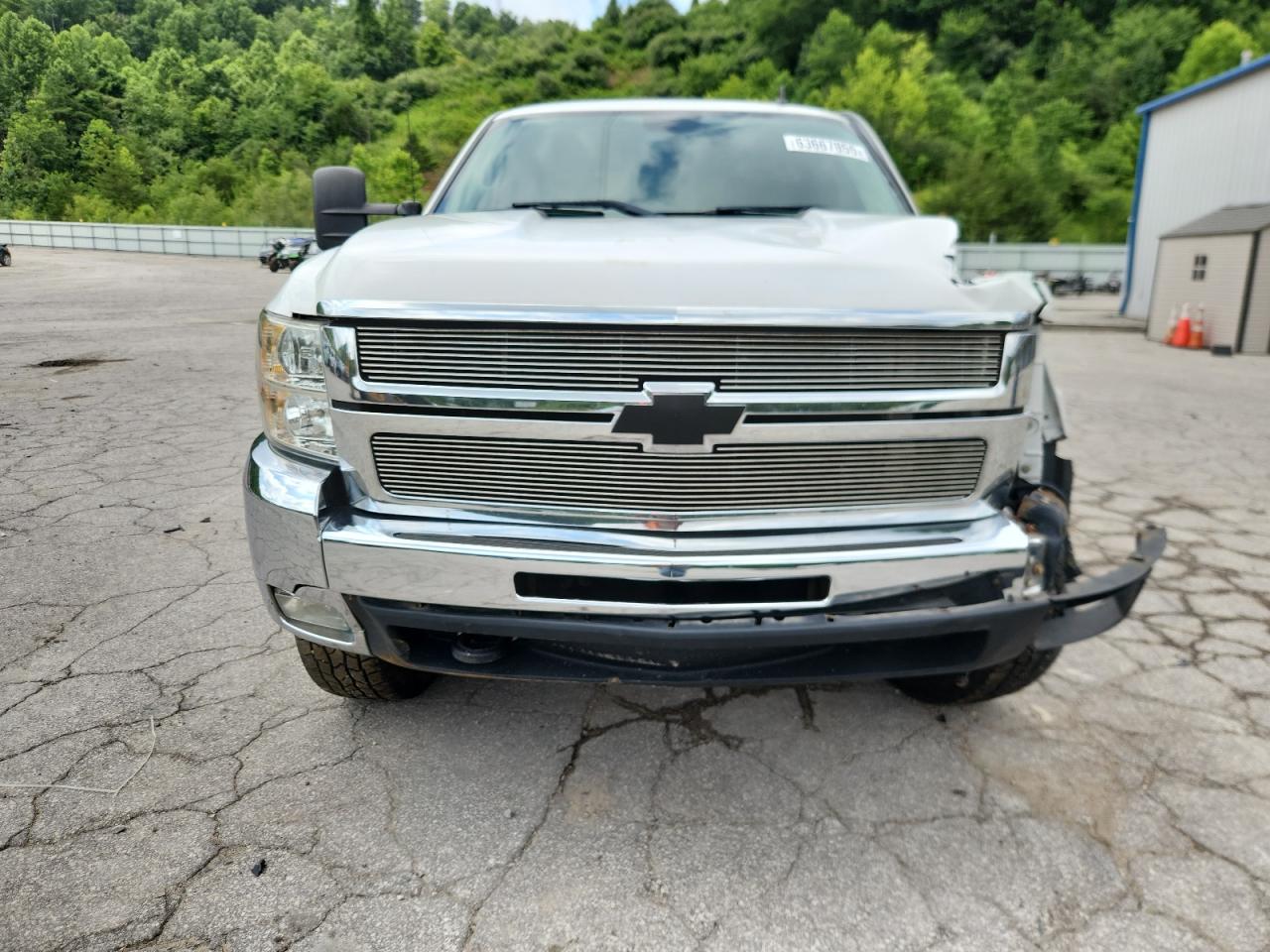Chevrolet Silverado K2500 Heavy Duty Ltz Image 5