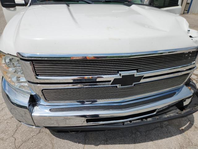 Chevrolet Silverado K2500 Heavy Duty Ltz Image 8