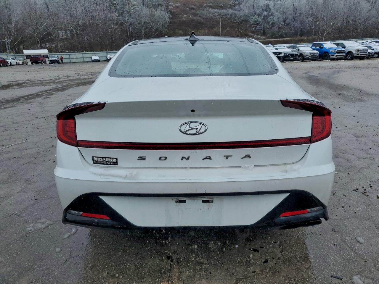 Hyundai SONATA Sel Image 4