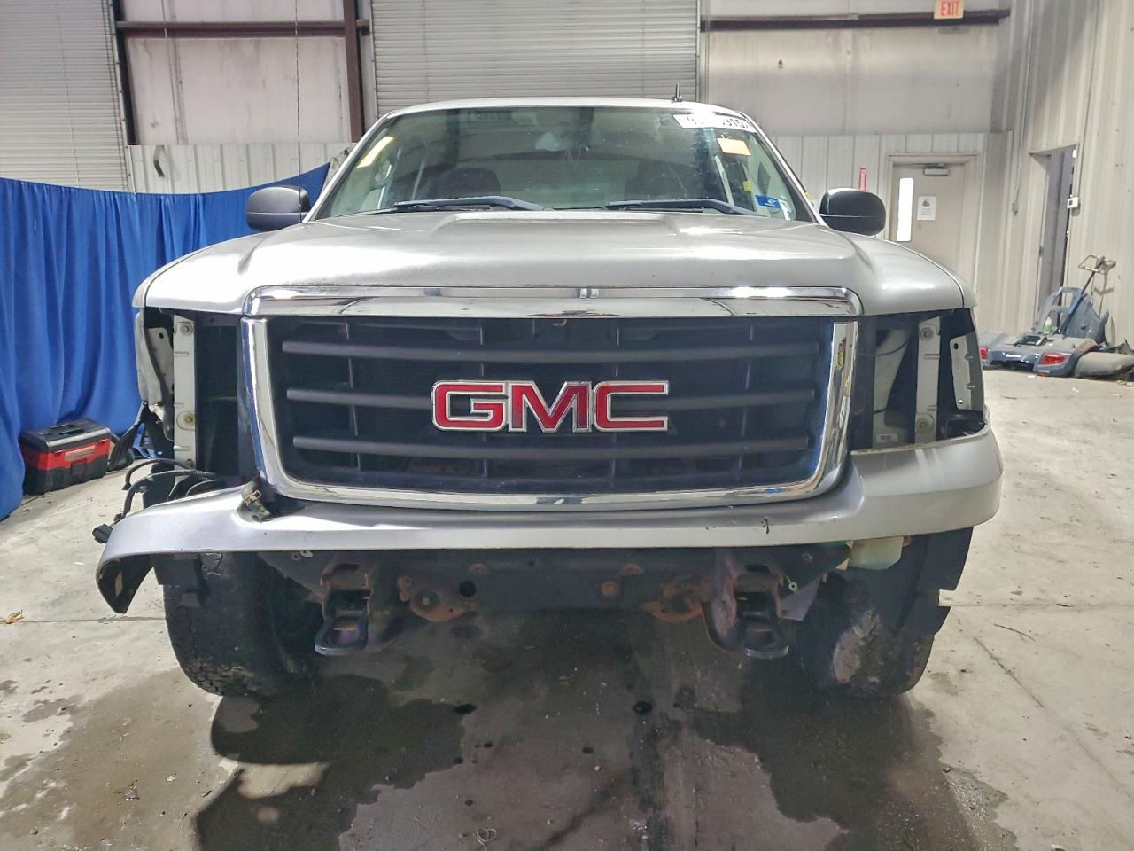GMC Sierra K1500 Sl Image 4