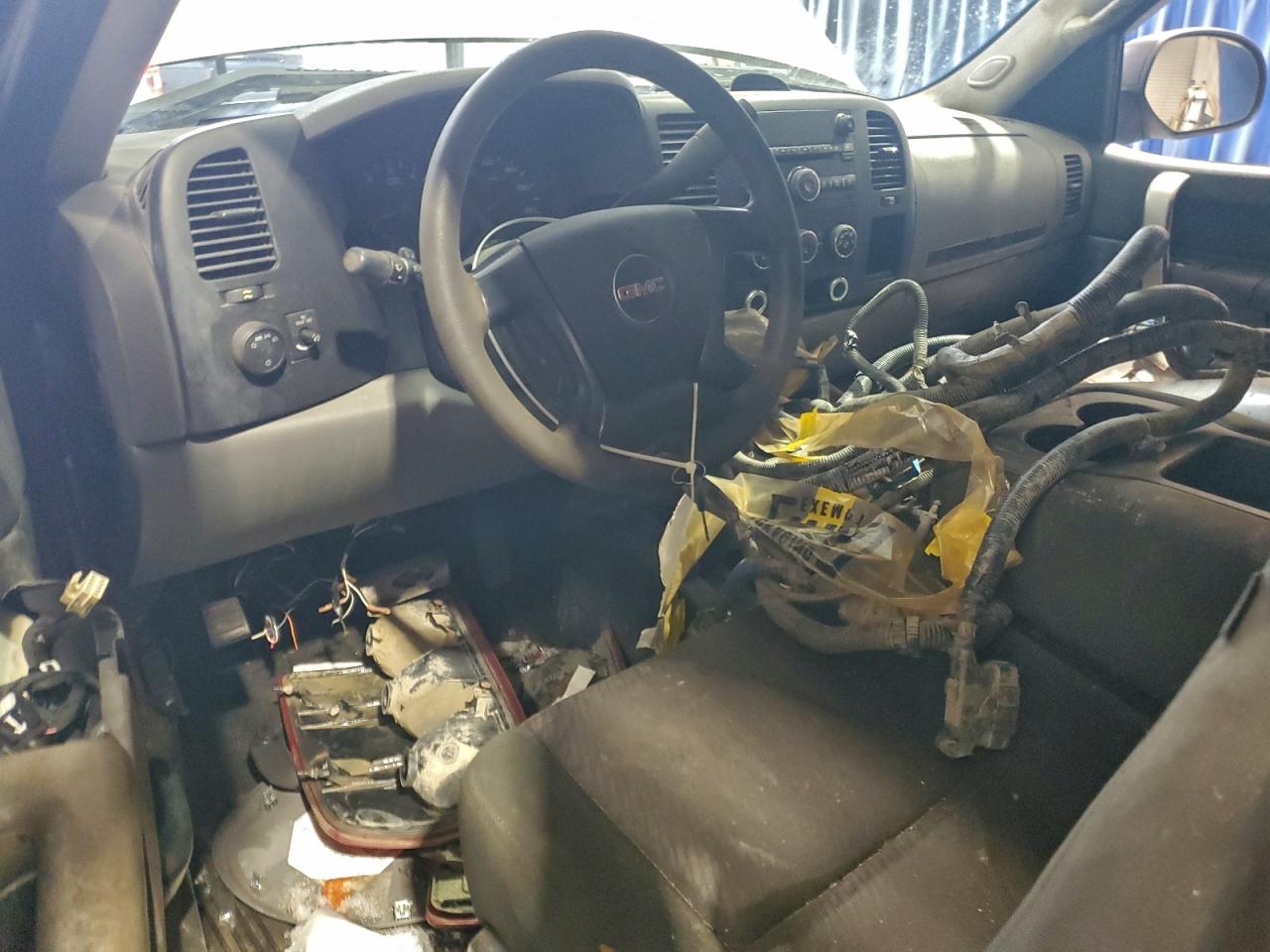 GMC Sierra K1500 Sl Image 2