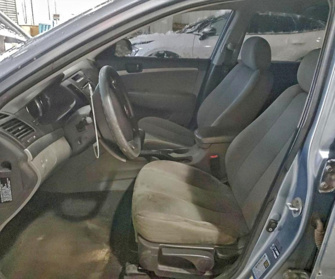 Hyundai SONATA Gls Image 7