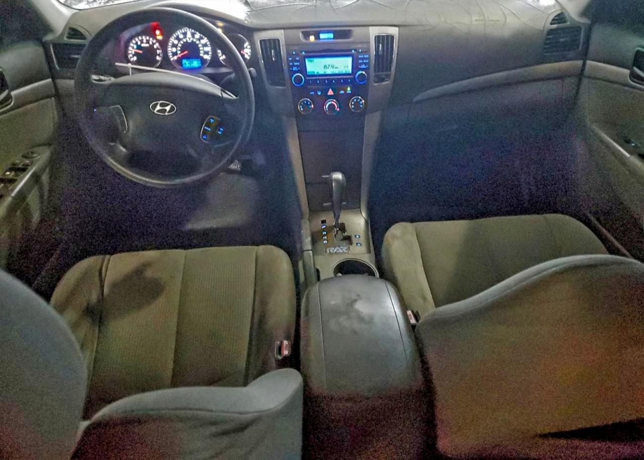 Hyundai SONATA Gls Image 6