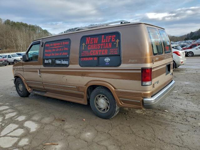 Ford Econoline E150 Van Image 2