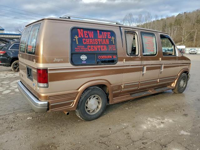 Ford Econoline E150 Van Image 4