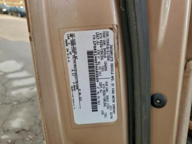 Ford Econoline E150 Van Image 11