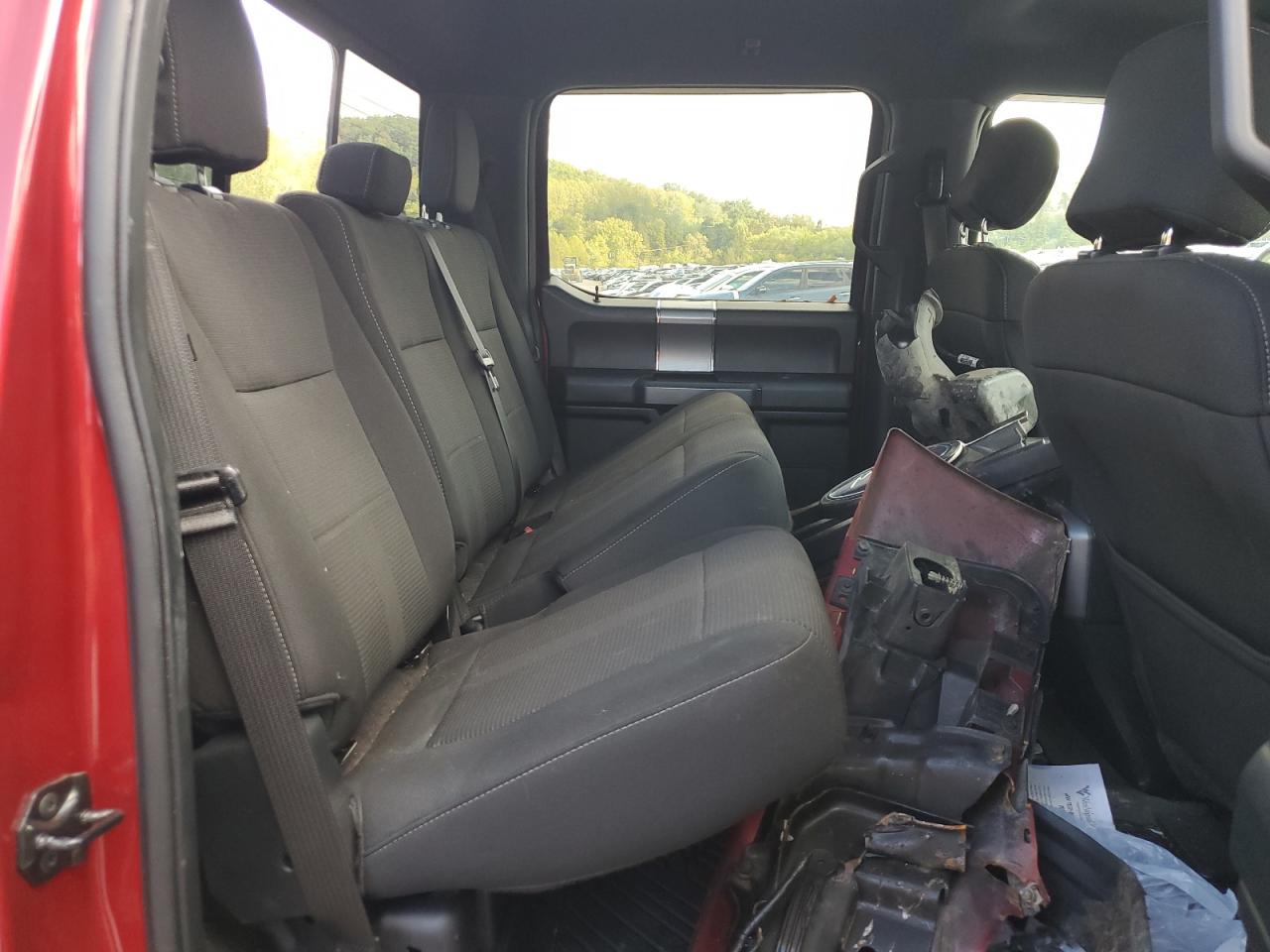 Ford F-150 Supercrew Image 6