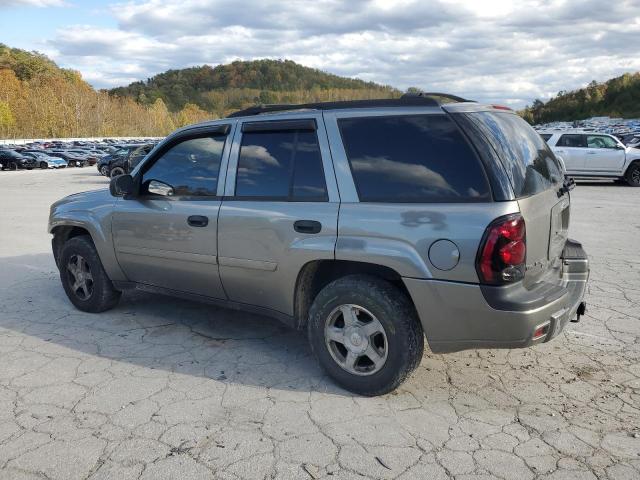 Chevrolet Trailblazer Ls Image 2