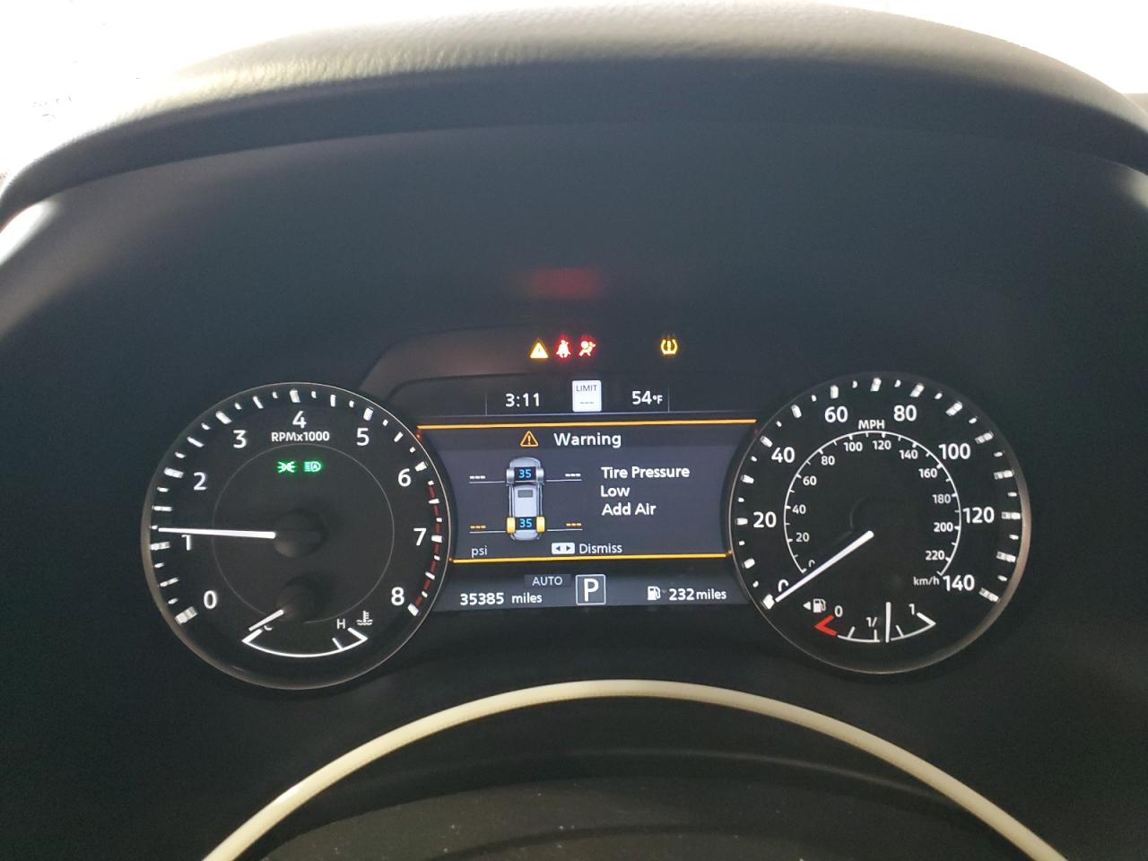 Nissan Armada Platinum Image 4