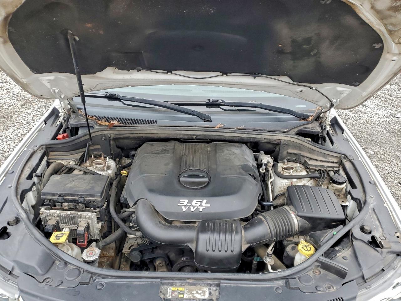 Jeep Grand Cherokee Laredo Image 13