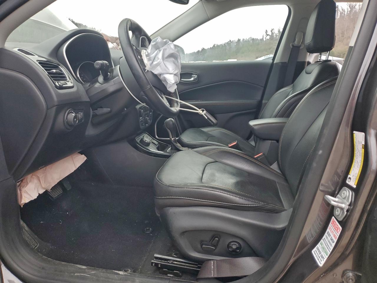 Jeep Compass Limited Image 11