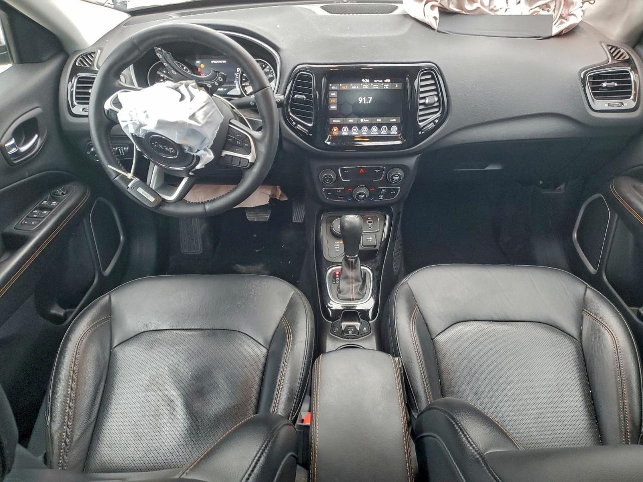 Jeep Compass Limited Image 13