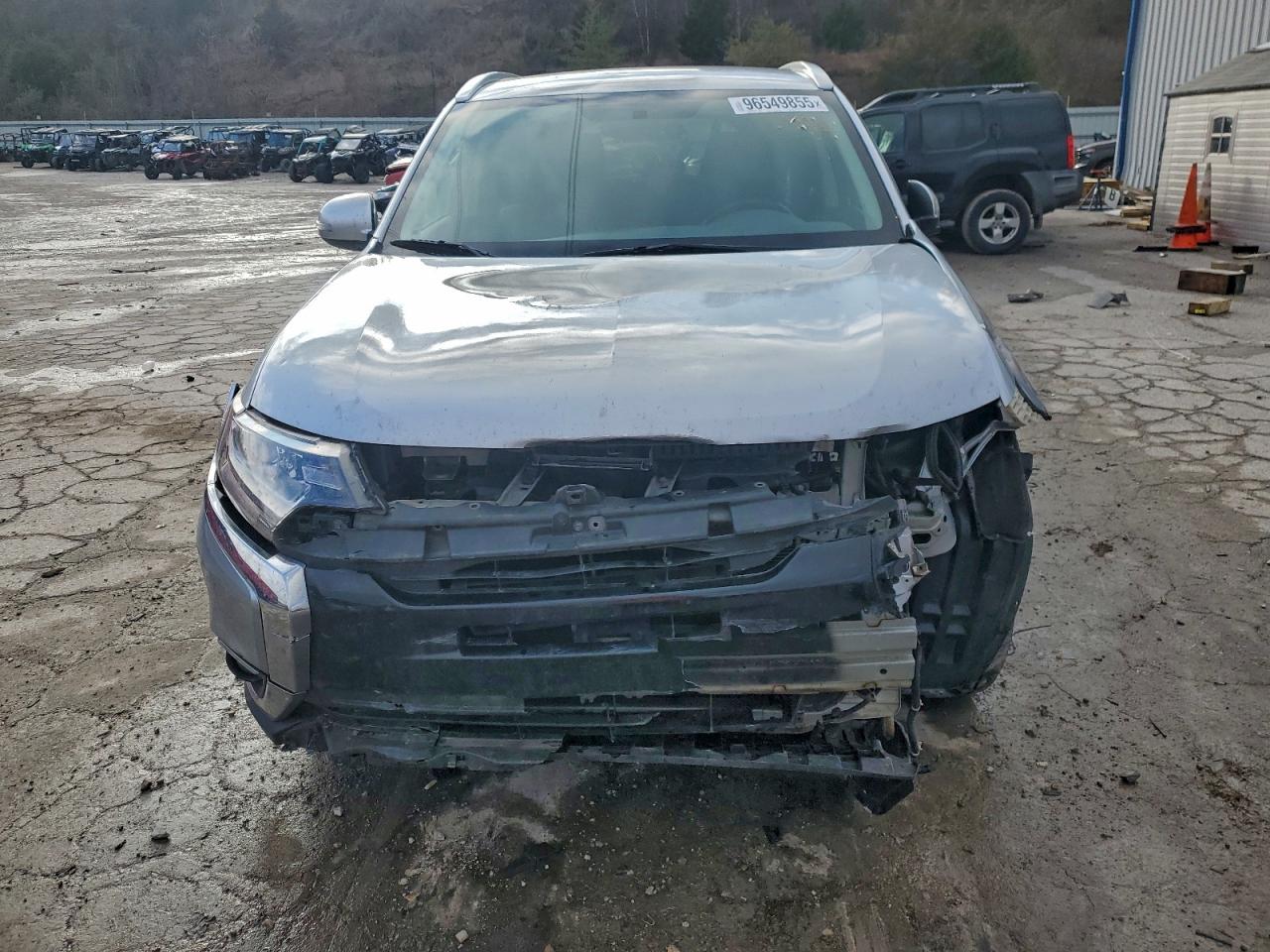 Mitsubishi Outlander Se Image 11