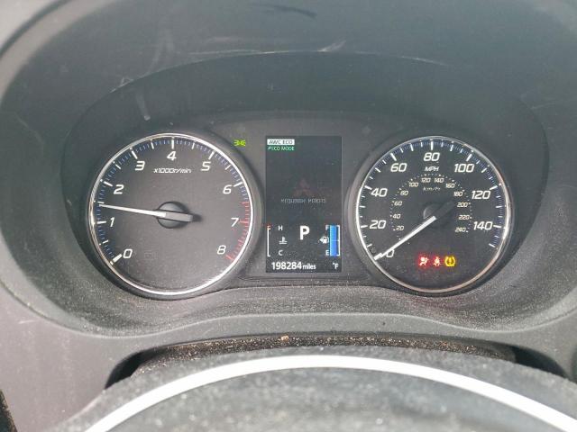 Mitsubishi Outlander Se Image 12