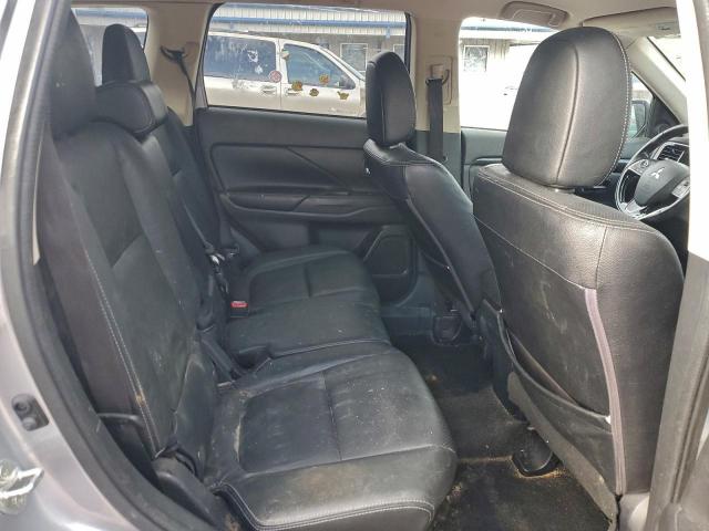 Mitsubishi Outlander Se Image 3