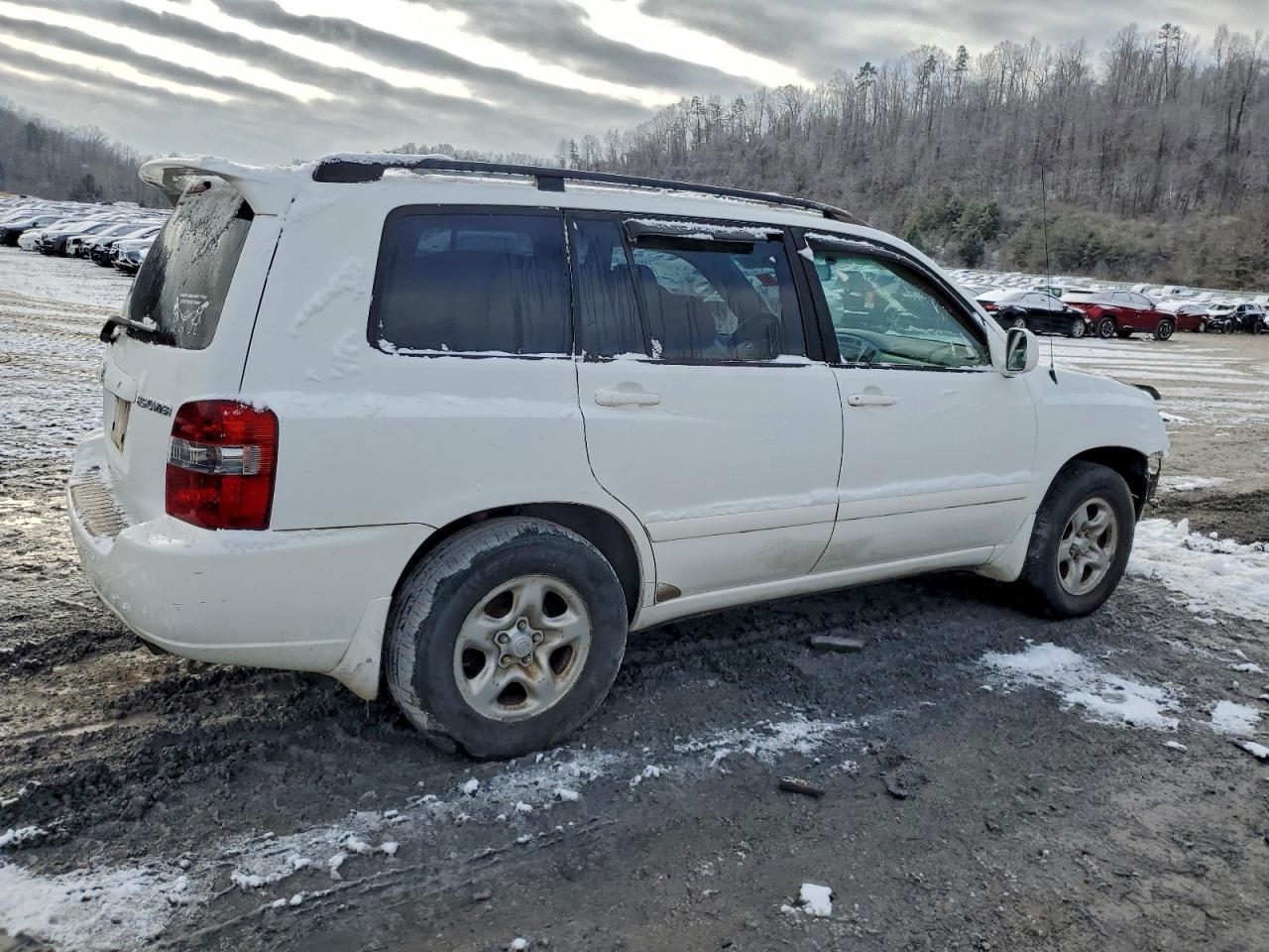 Toyota Highlander Image 6