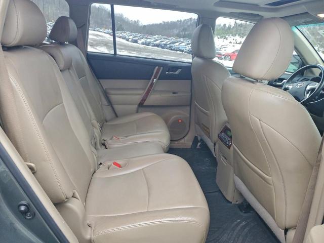 Toyota Highlander Limited Image 3