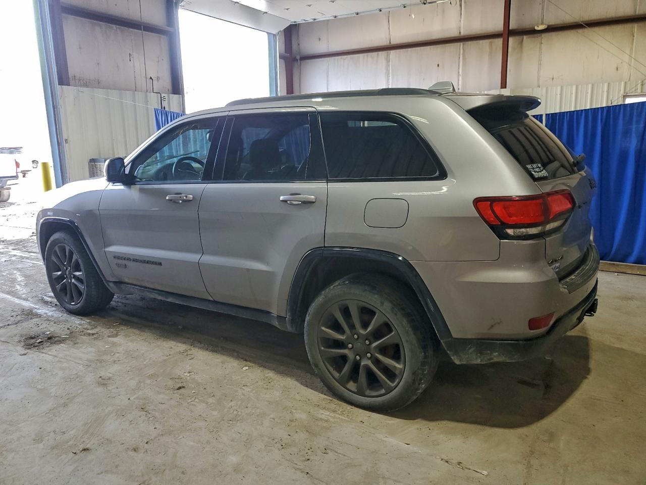 Jeep Grand Cherokee Limited Image 7