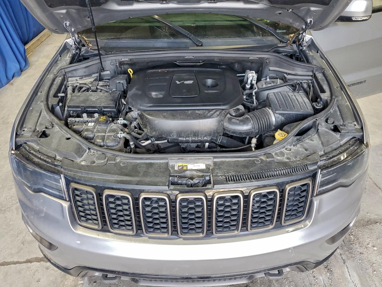 Jeep Grand Cherokee Limited Image 2