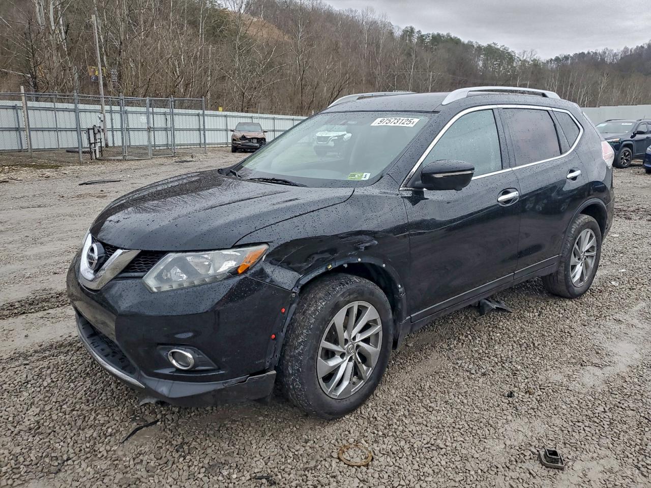 Nissan Rogue S Image 1