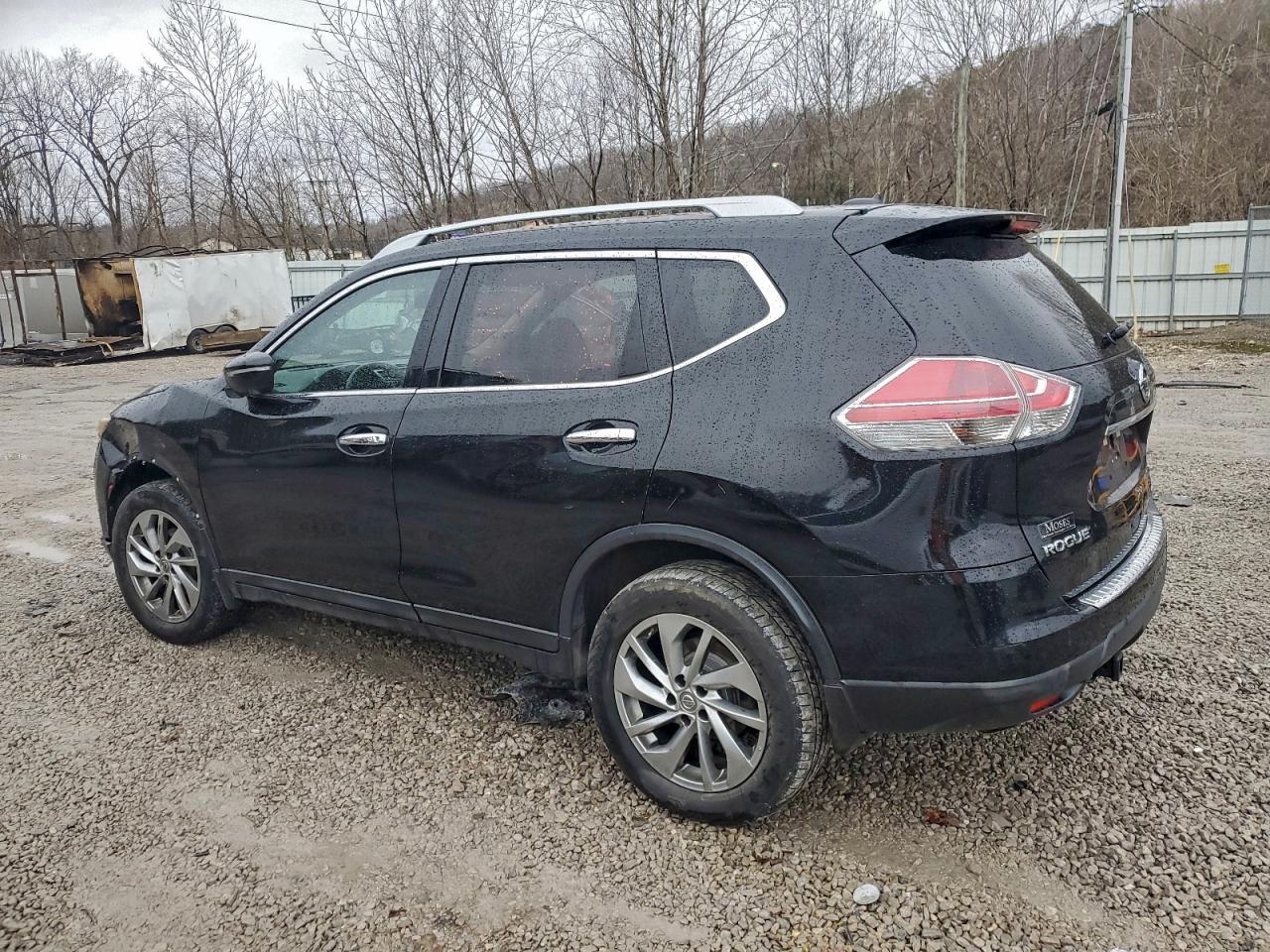 Nissan Rogue S Image 2