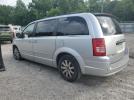 Chrysler Minivan Touring Image 2