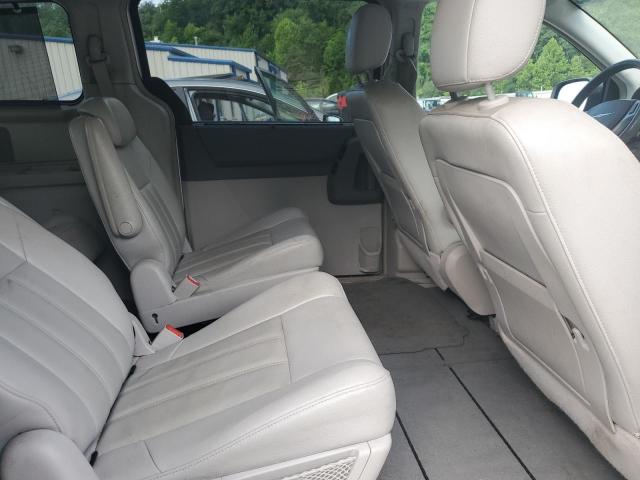 Chrysler Minivan Touring Image 13