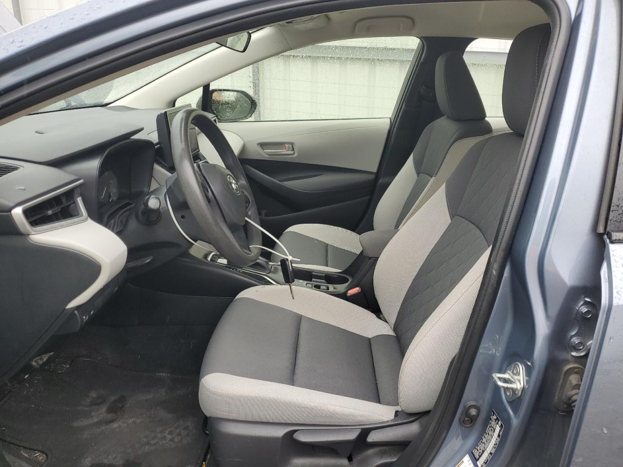 Toyota Corolla Le Image 5