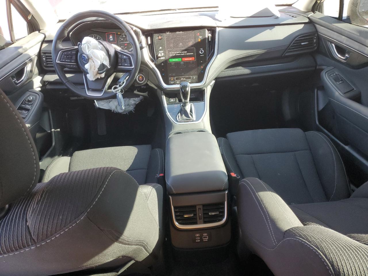 Subaru Legacy Premium Image 6