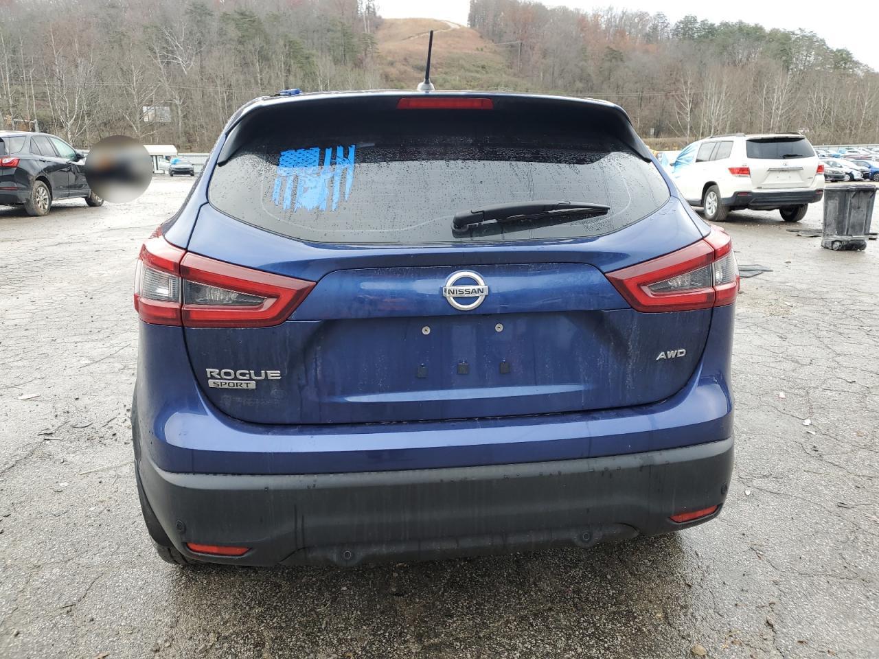 Nissan Rogue S Image 5