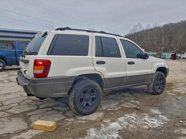 Jeep Grand Cherokee Laredo Image 3