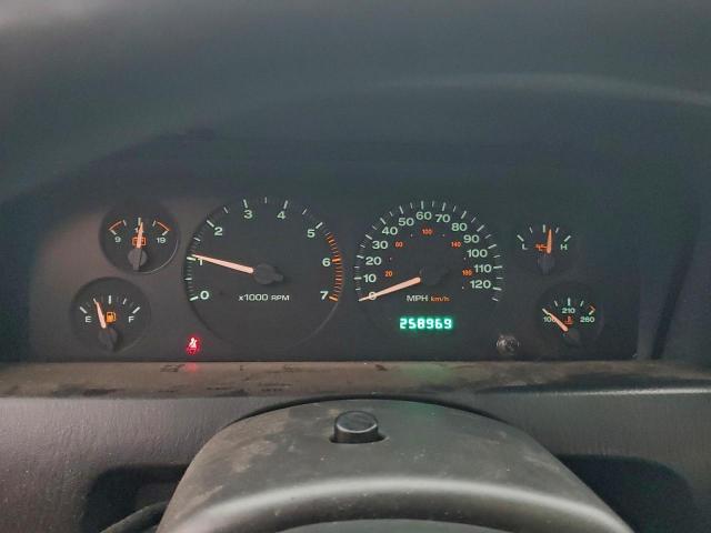 Jeep Grand Cherokee Laredo Image 10