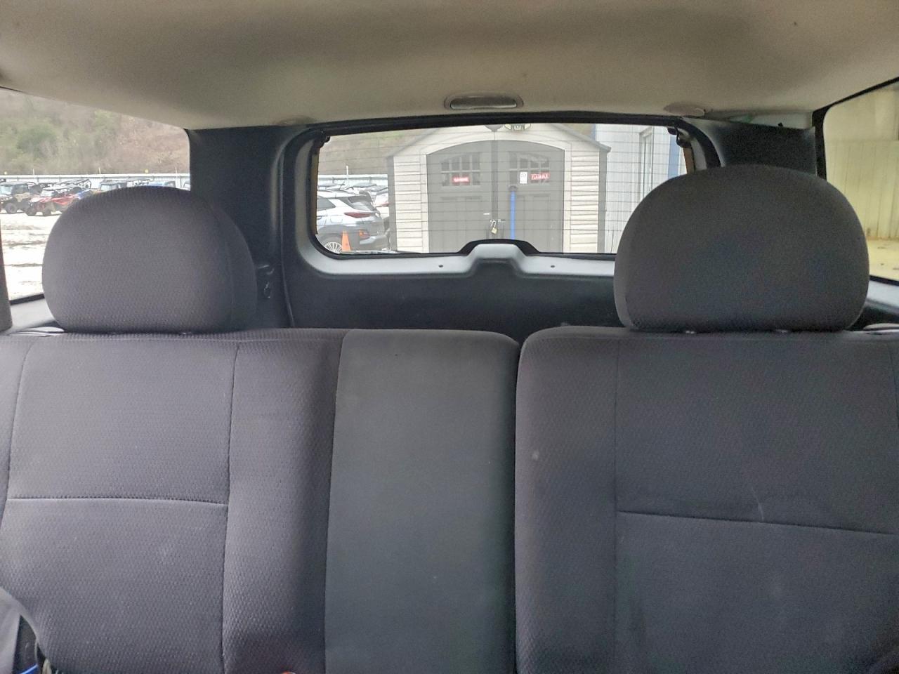 Jeep Grand Cherokee Laredo Image 8