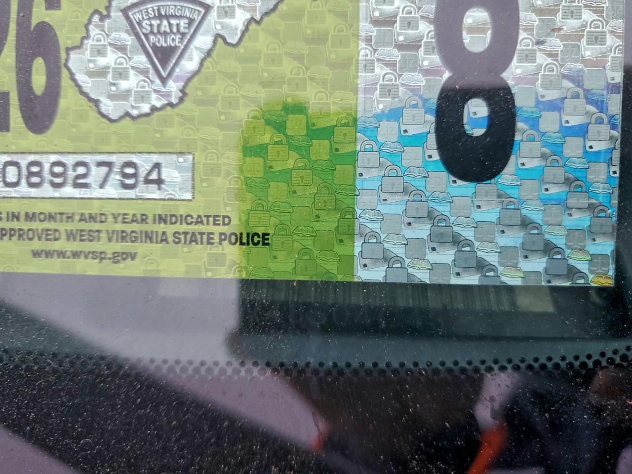 Jeep Grand Cherokee Laredo Image 9