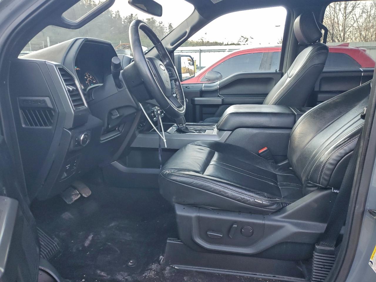 Ford F-150 Supercrew Image 7