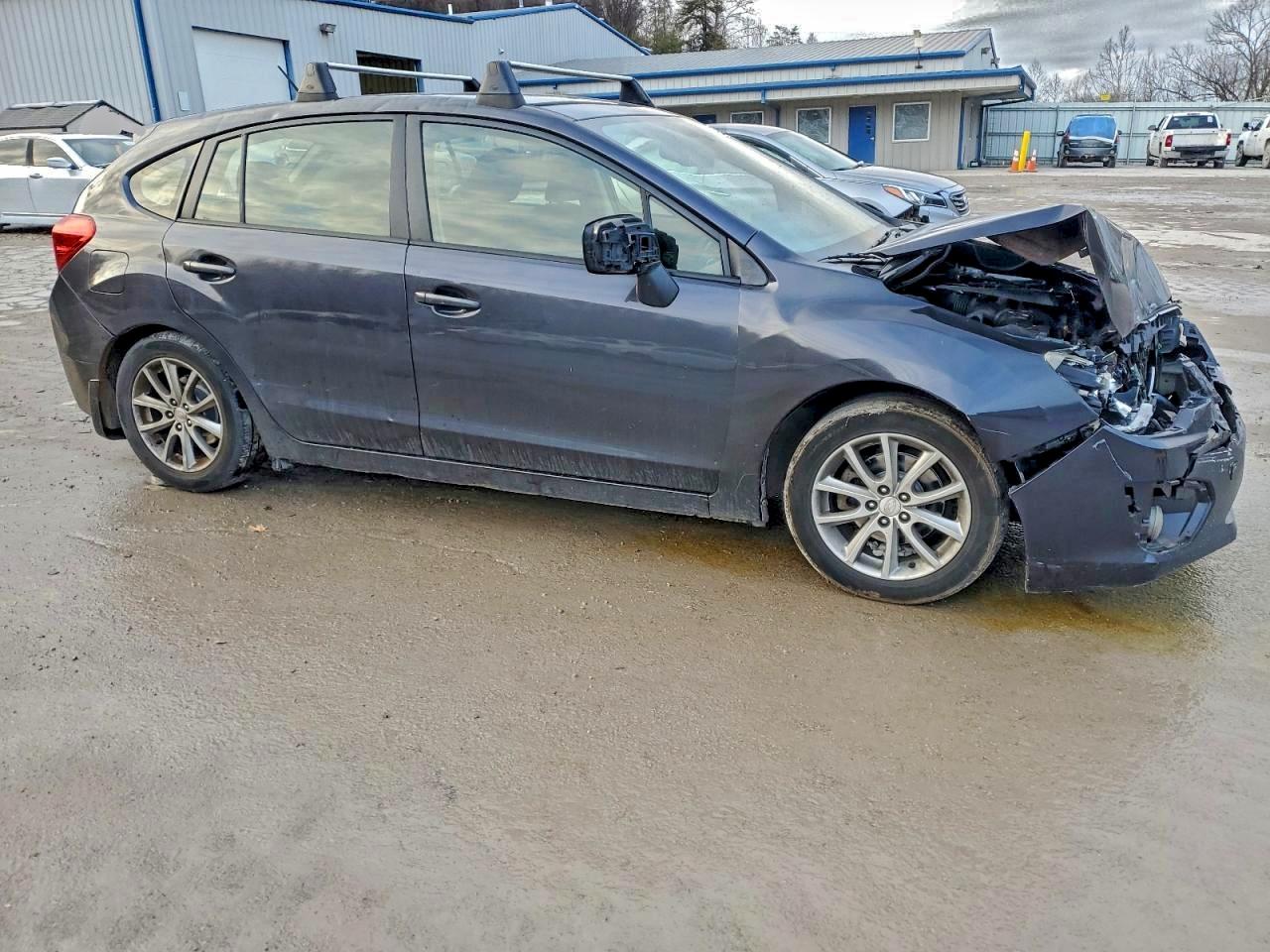 Subaru Impreza Premium Image 7