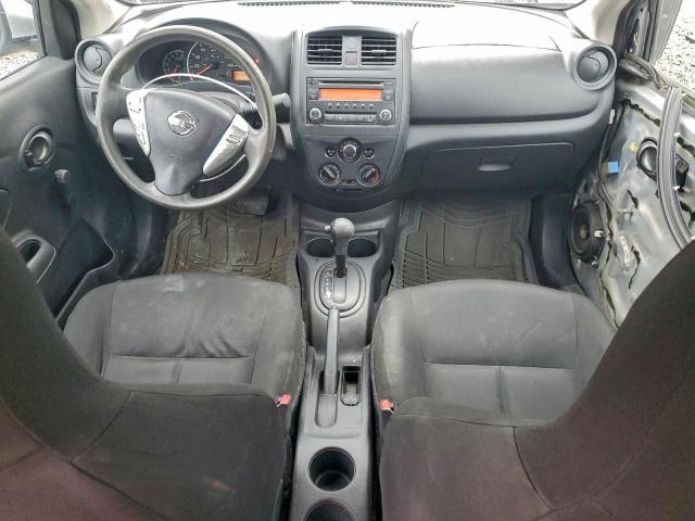 Nissan Versa S Image 9