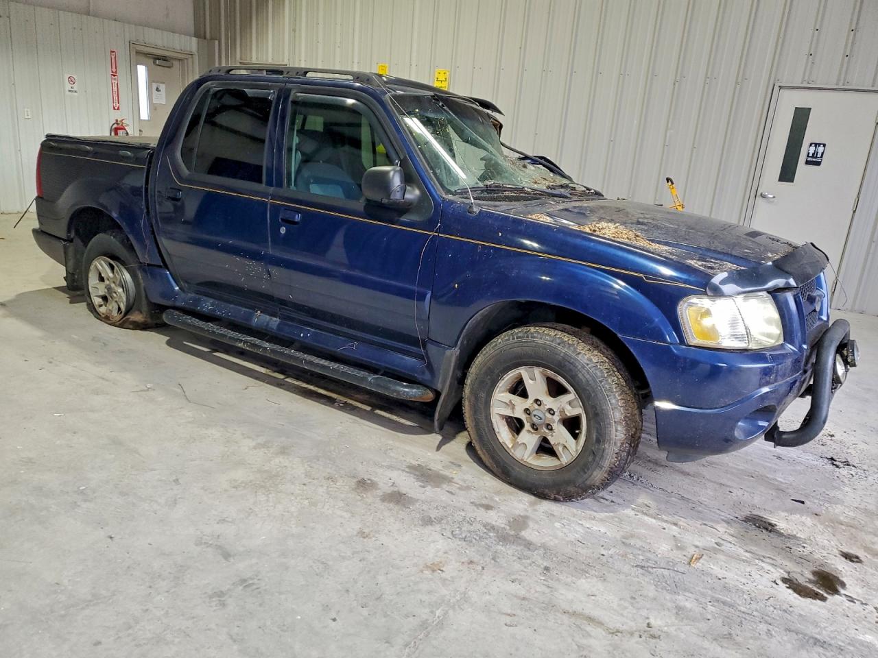 Ford Explorer Image 2