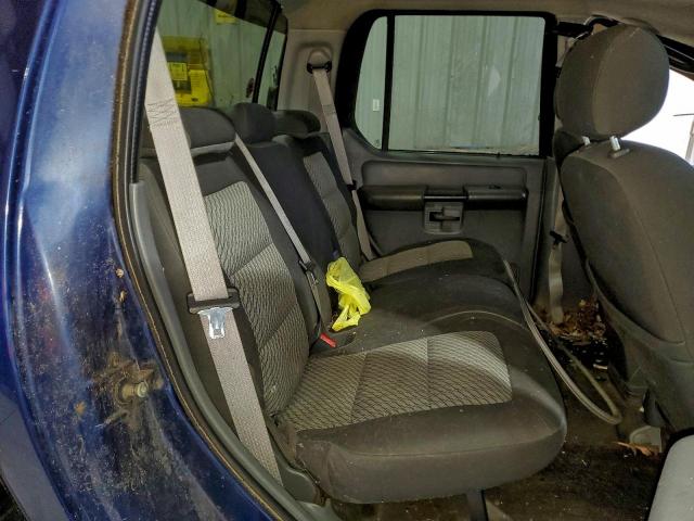 Ford Explorer Image 10